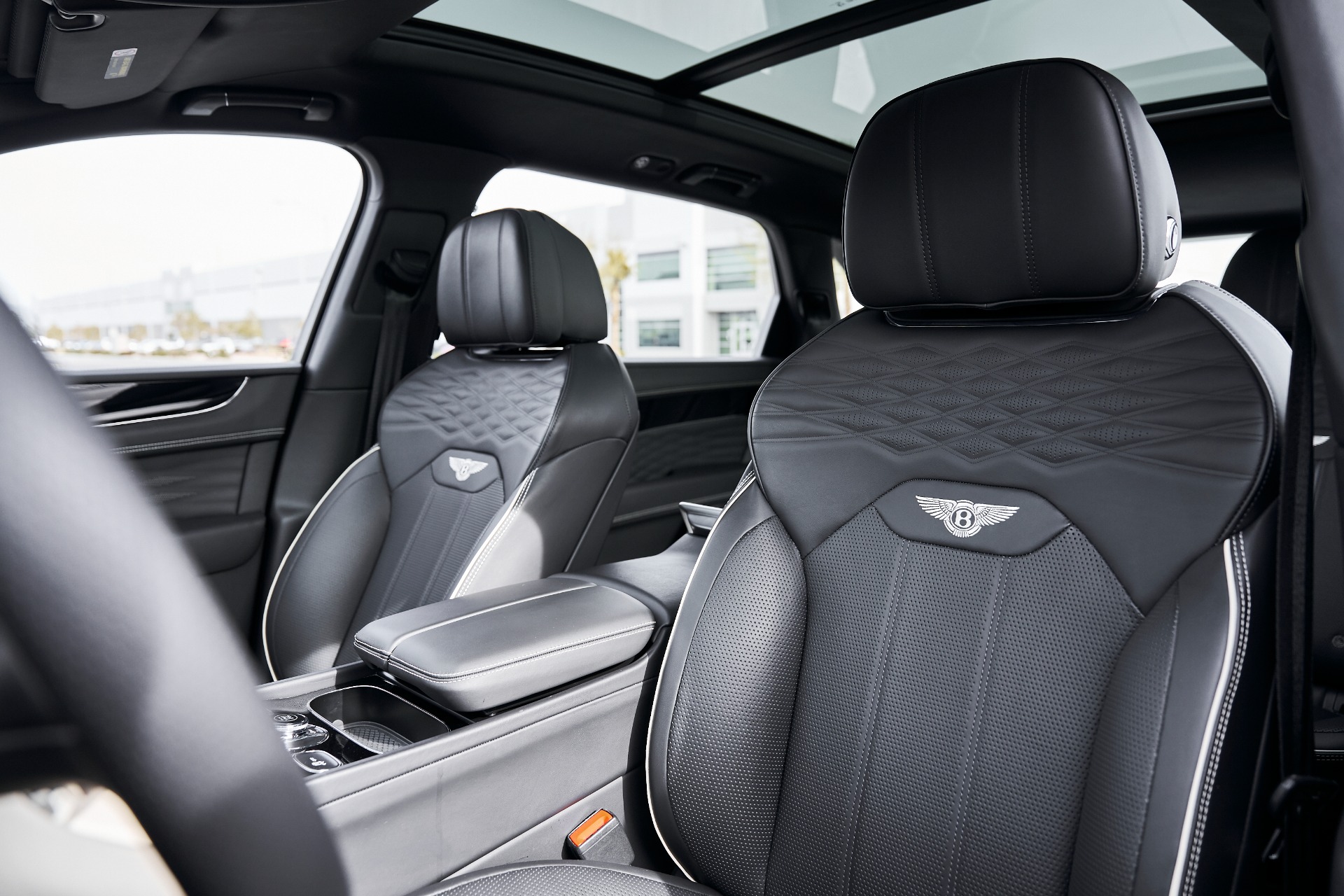 Bentley automotive leather dyeing and repair in Chicago
